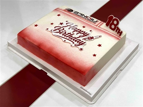 🎂 18 Jahre BANQIU!